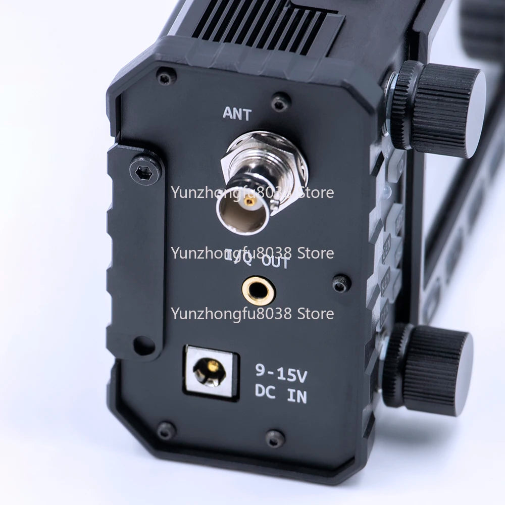 Latest 50MHz HF Transceiver All Mode Transceiver Portable SDR Transceiver With Antenna Tuner